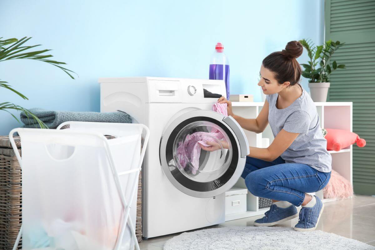 Cómo lavar ropa de trabajo muy sucia| IBP Uniuso